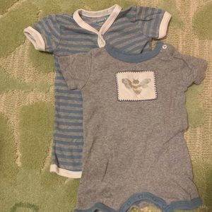 Burt’s Bees Set of 2 Rompers Size 0-3